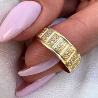 טבעת בשילוב אבק כוכבים - זהב צהוב